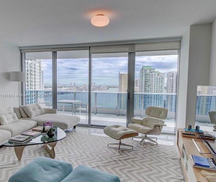 Best Miami Waterfront Condos for Sale - Epic Miami offers majestic views of the Miami River, Biscayne Bay, Atlantic Ocean, and city skyline.